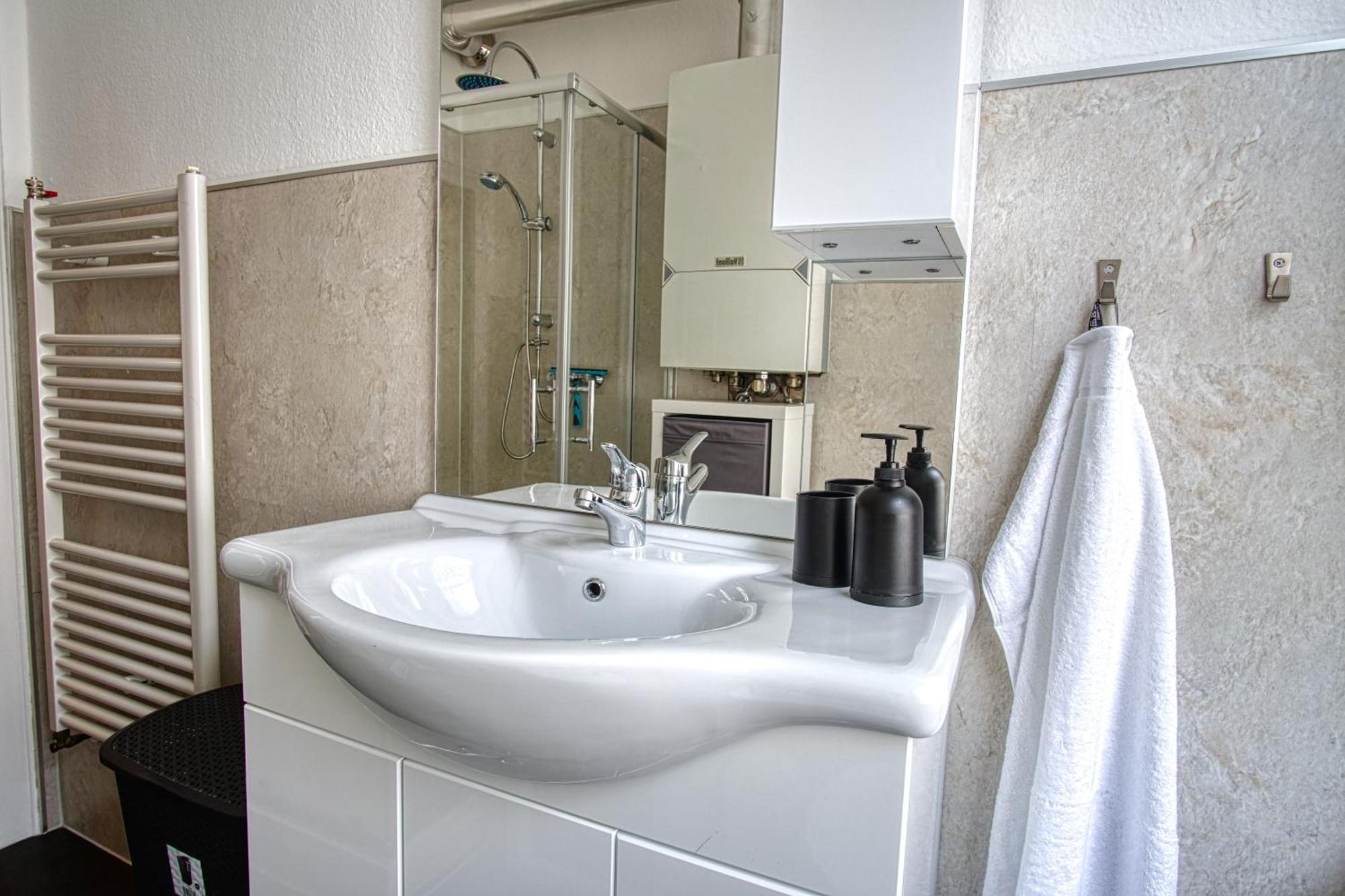אסן Homefy Sleep & Relax Apartment - Free Parking - Top Location מראה חיצוני תמונה